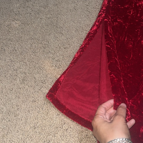 J. Peterman Classic Velvet Caftan Red Small - Picture 8 of 10